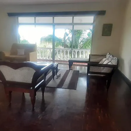 Coral Haven Homestay-Nyali Mombassa Buitenkant foto