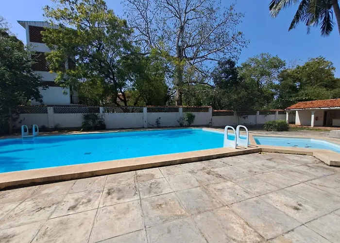 Coral Haven Homestay-Nyali