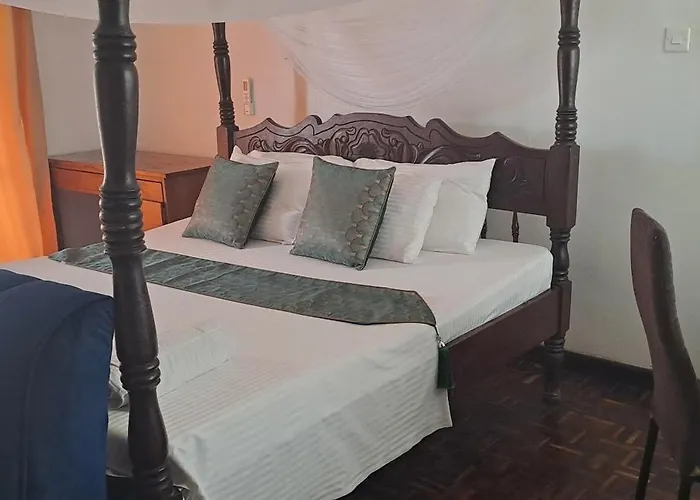 Coral Haven Homestay-Nyali