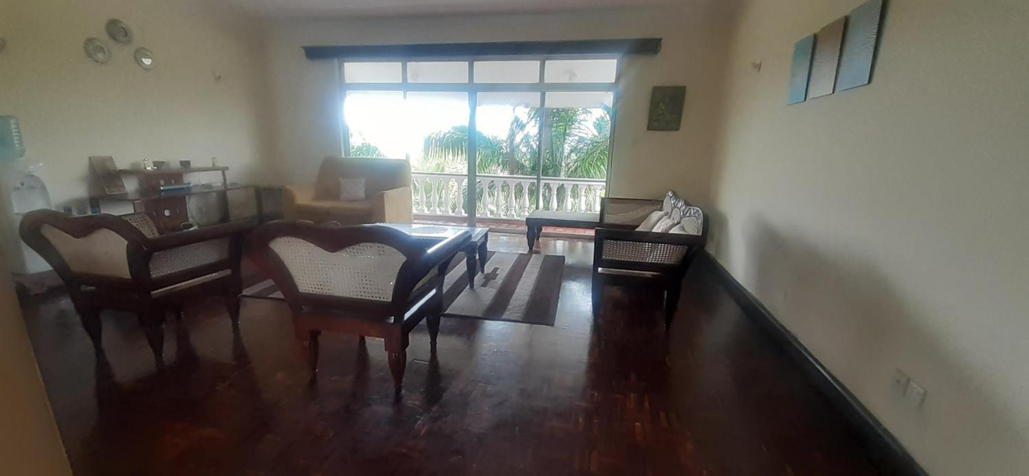 Coral Haven Homestay-nyali *